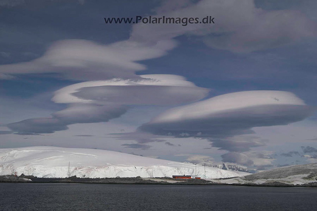 Melcior Islands lenticular clouds PICT1232