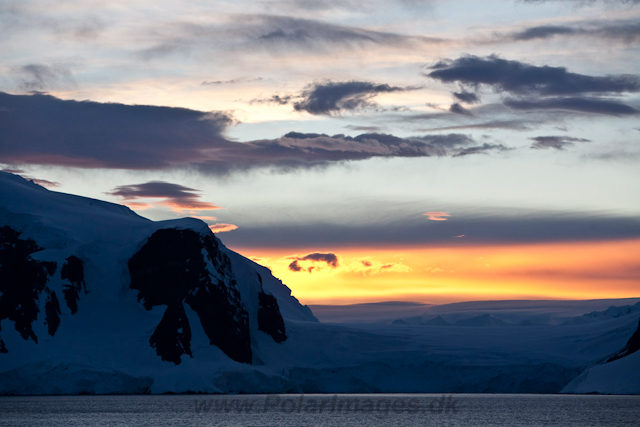 Neumayer Channel sunrise_MG_0107