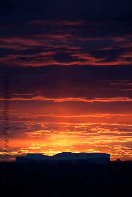 Sunset, eastern Bransfield Strait_MG_8770